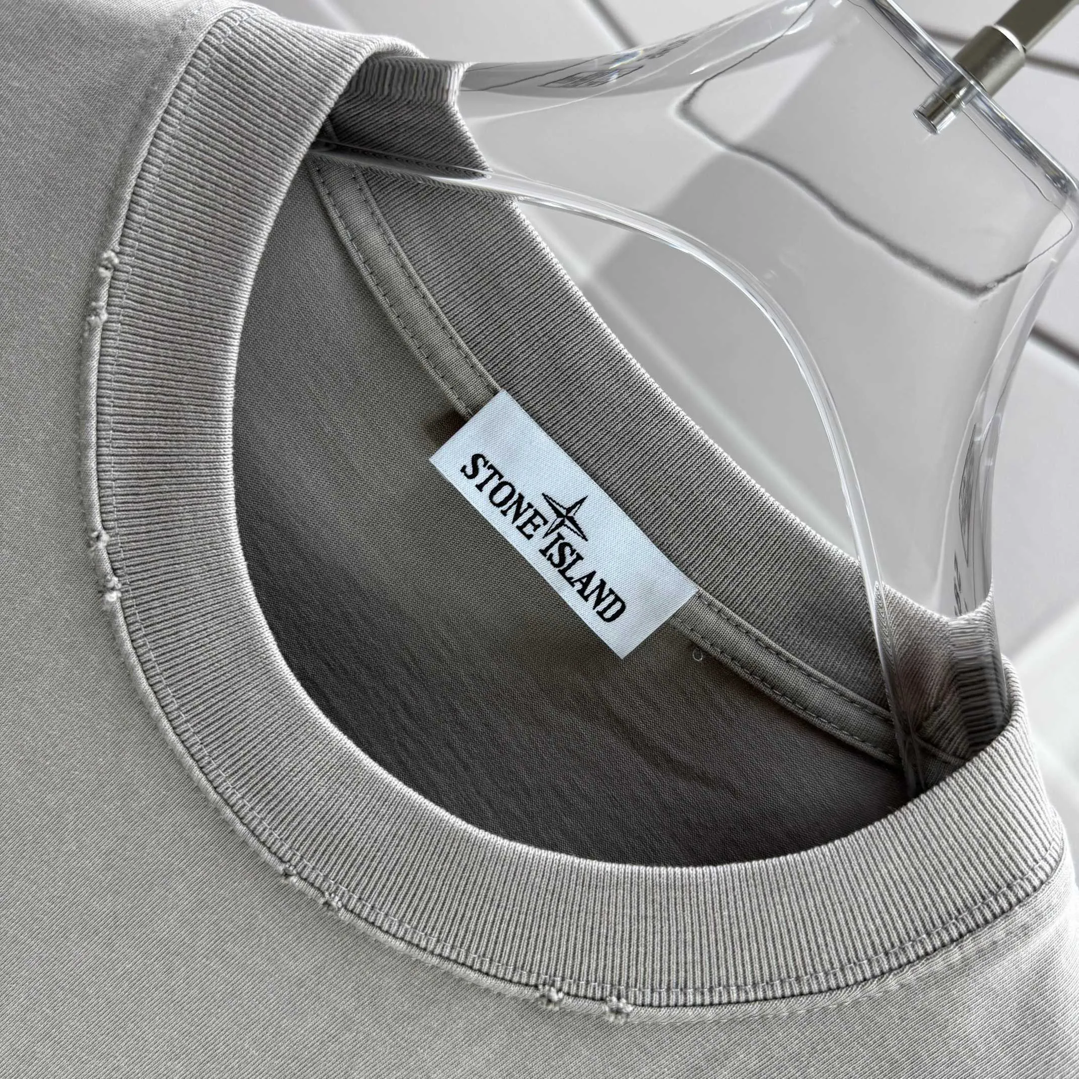 P160 Ston* islan* 石*岛 2025 autumn and winter new style, washed and worn 320g round neck short-sleeved tee, loose version for men and women, color: washed black, washed white, washed gray, washed brown gray Size: S M L XL XXL Size: S (90-130 catties) M (120-150 catties) L (140-165 catties) (160-180 catties) XXL (180-210 catties)